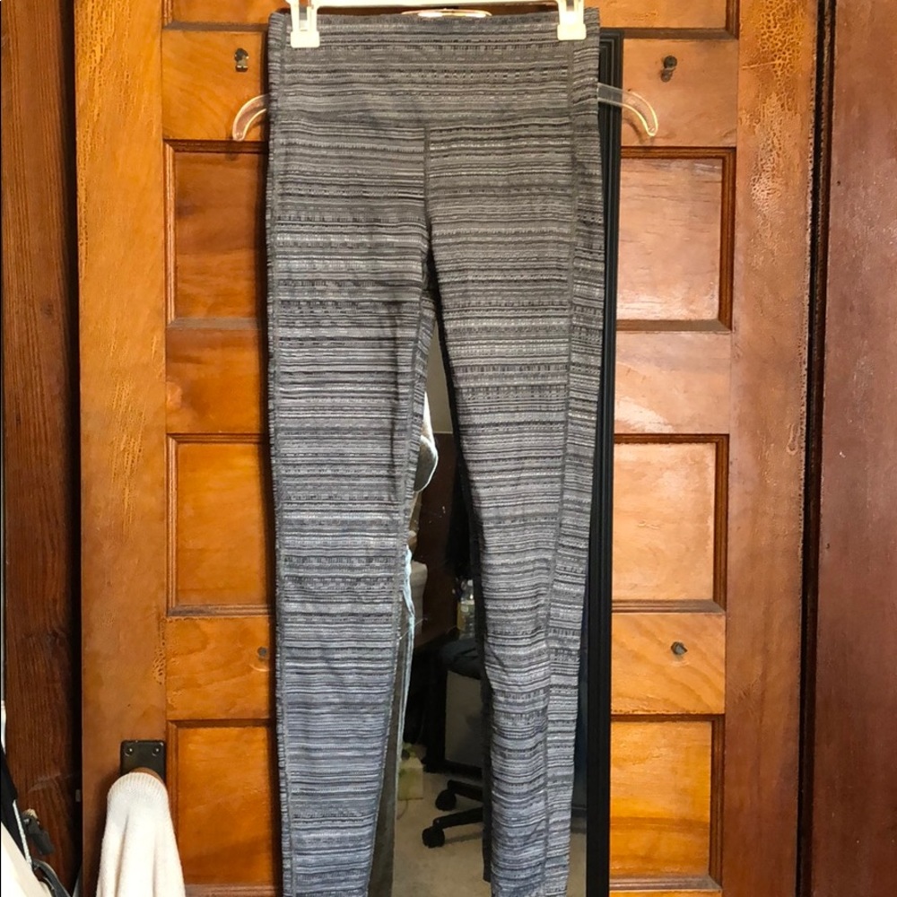 WORN ONCE - Athleta leggings